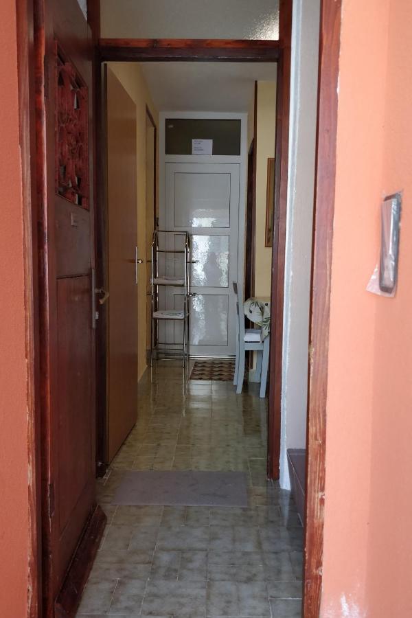 Apartments By The Sea Mali Lošinj Exterior foto
